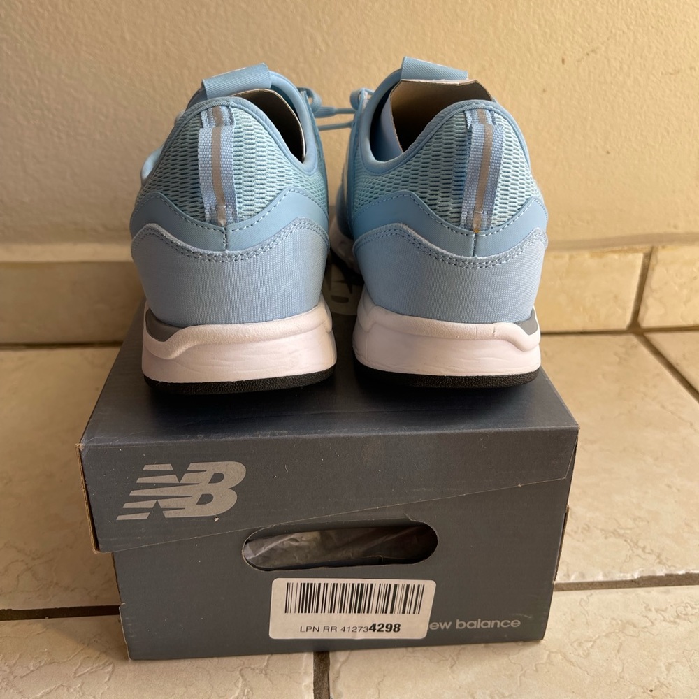 New Balance 247. - Picture 6 of 8